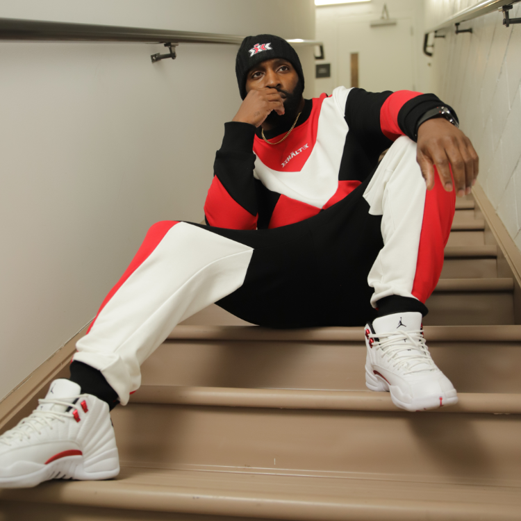 xhalt_sweatsuit_stairs_750x750